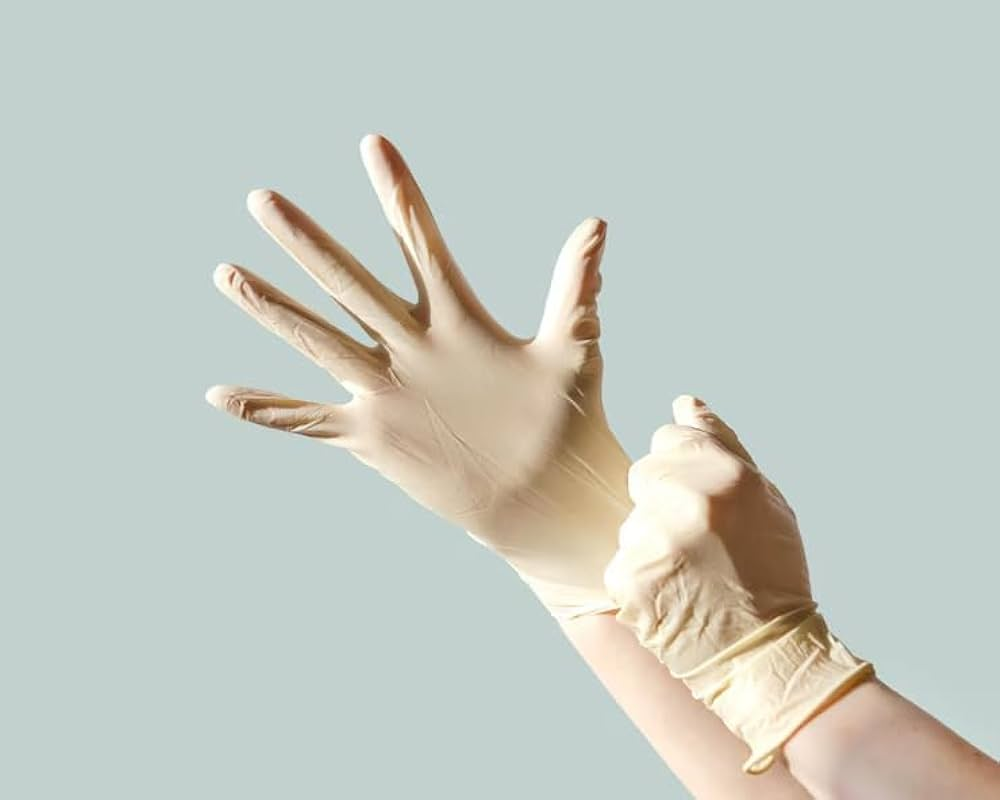 How Do Latex Examination Gloves Ensure Optimal Hand Protection?